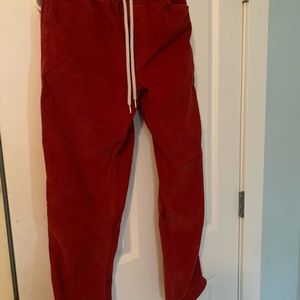 Urban outfit red corduroy cargos

Message with questions 🪩